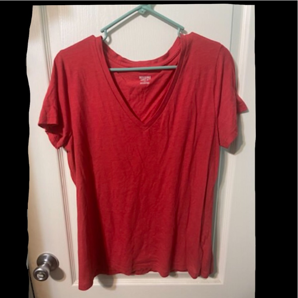 Mossimo Supply t-shirt